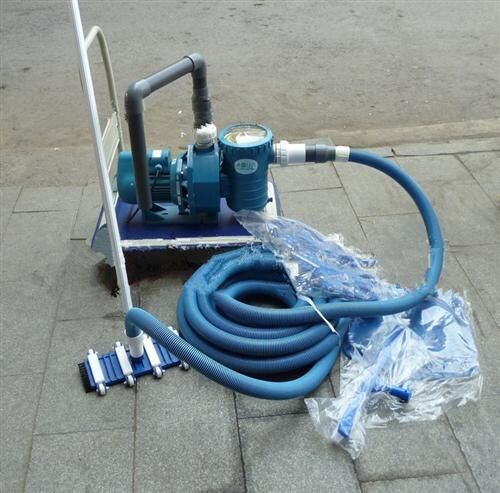 泳池手動式吸污機